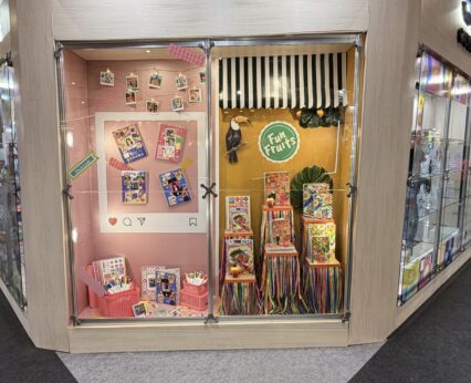 3B Cadernos – Vitrine Feira Escolar
